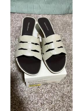 Naturalizer Sandals Women size 9.5 N